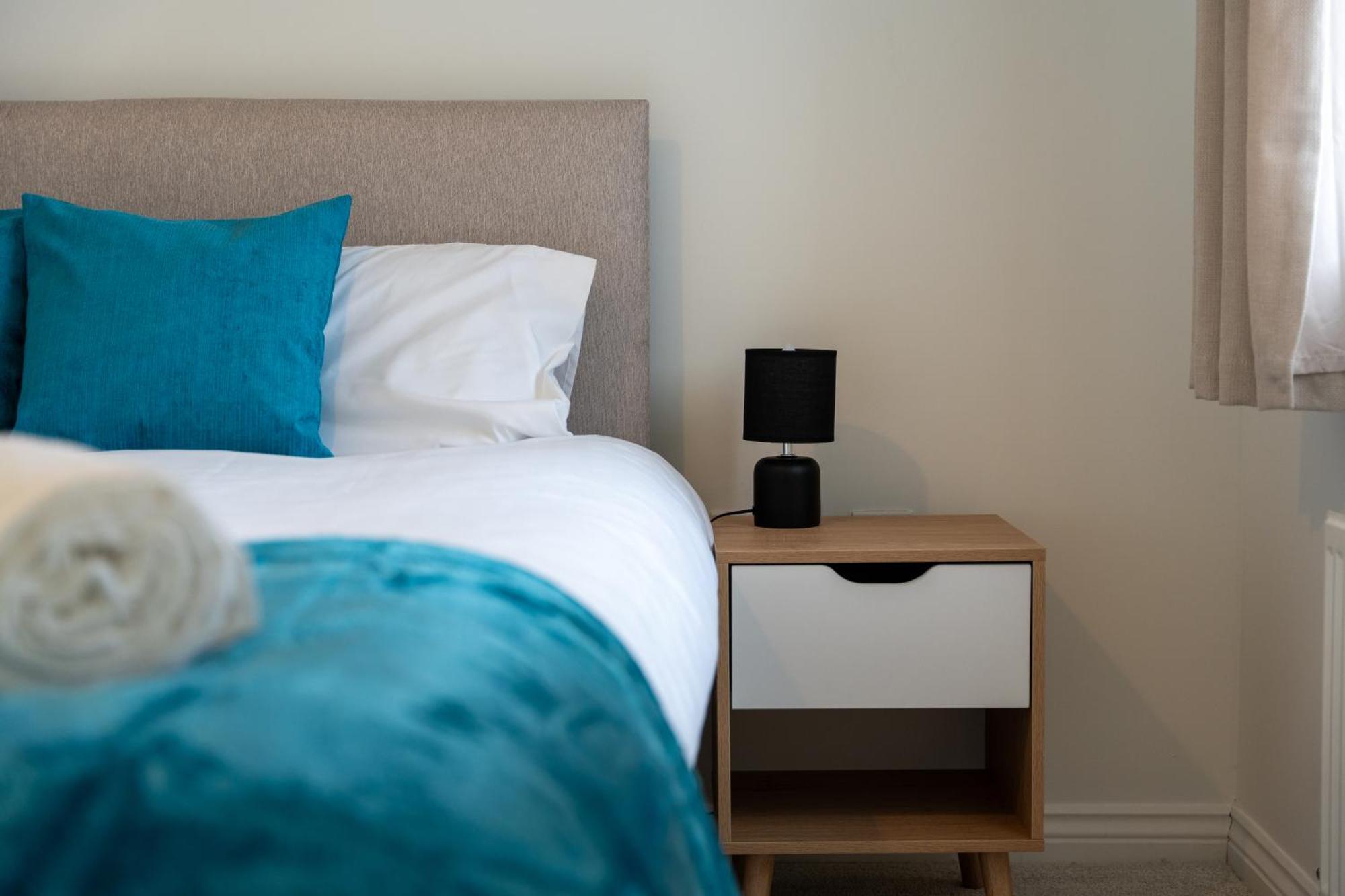 Modern Luxury 2 Bed With Free Parking Didcot