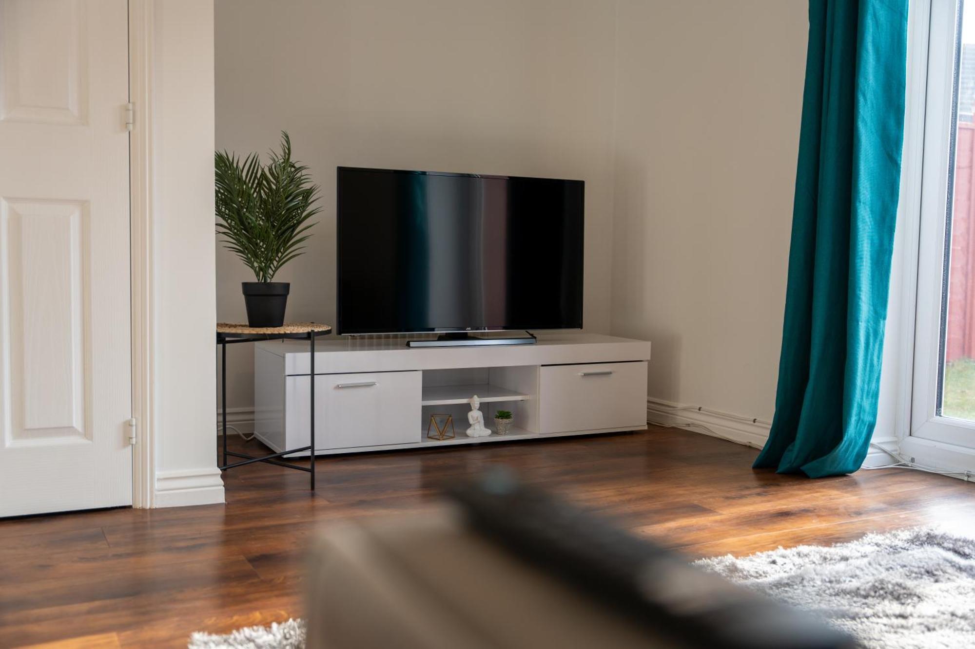 Modern Luxury 2 Bed With Free Parking Holiday home Didcot