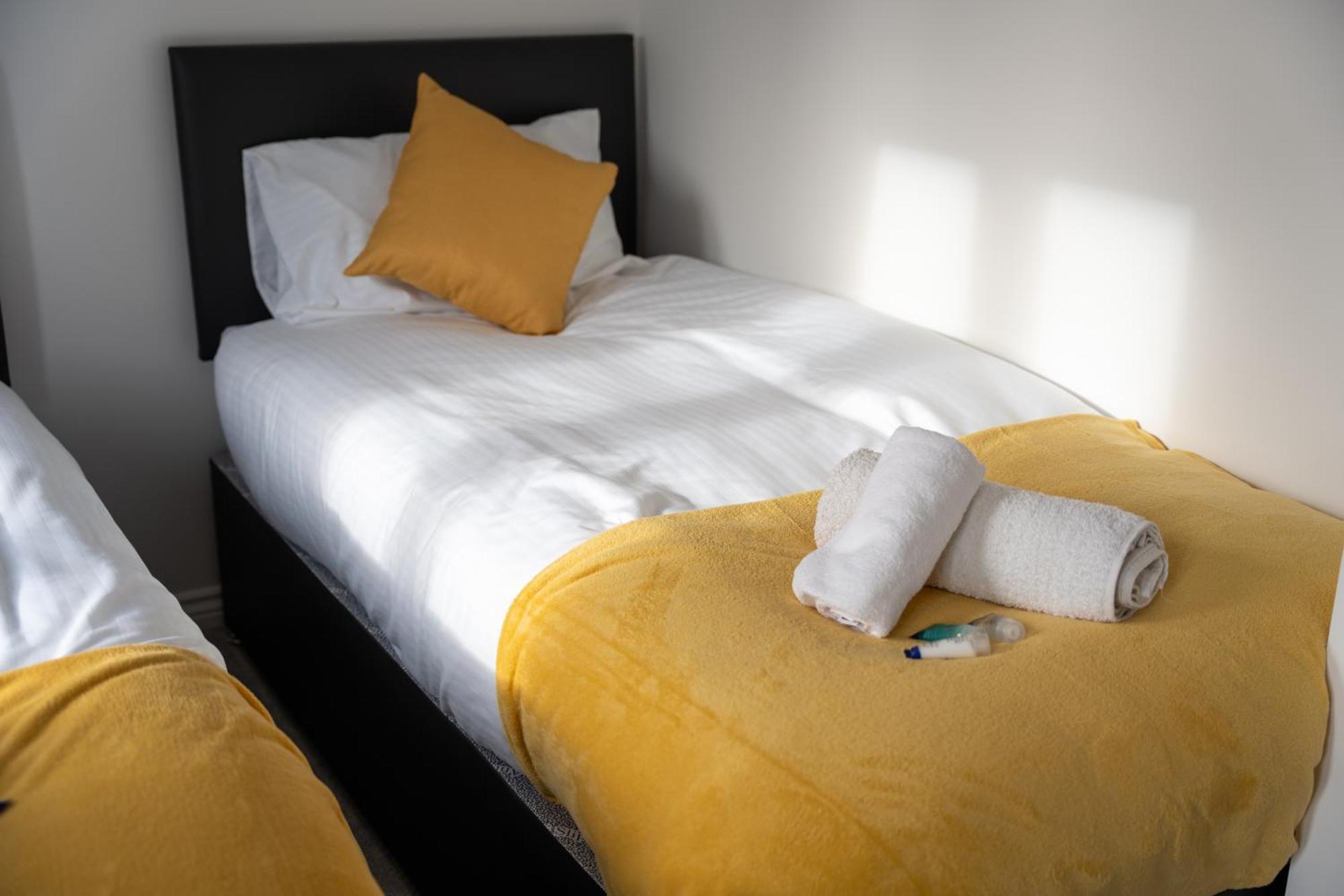 Holiday home Modern Luxury 2 Bed With Free Parking