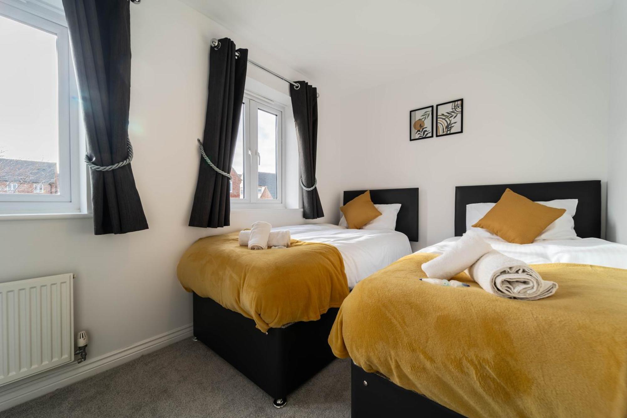 Holiday home Modern Luxury 2 Bed With Free Parking *