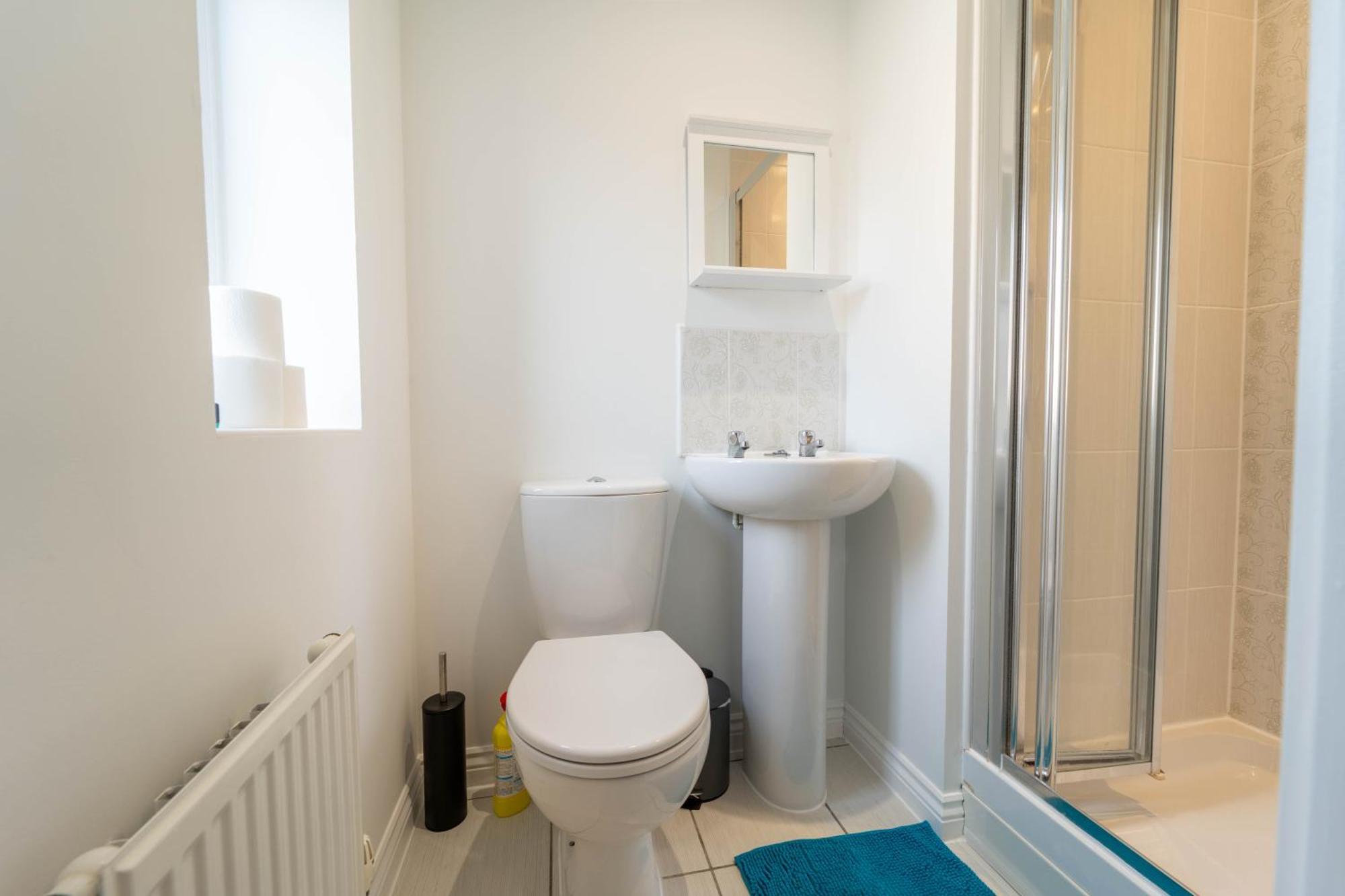 Vakantiehuis Modern Luxury 2 Bed With Free Parking